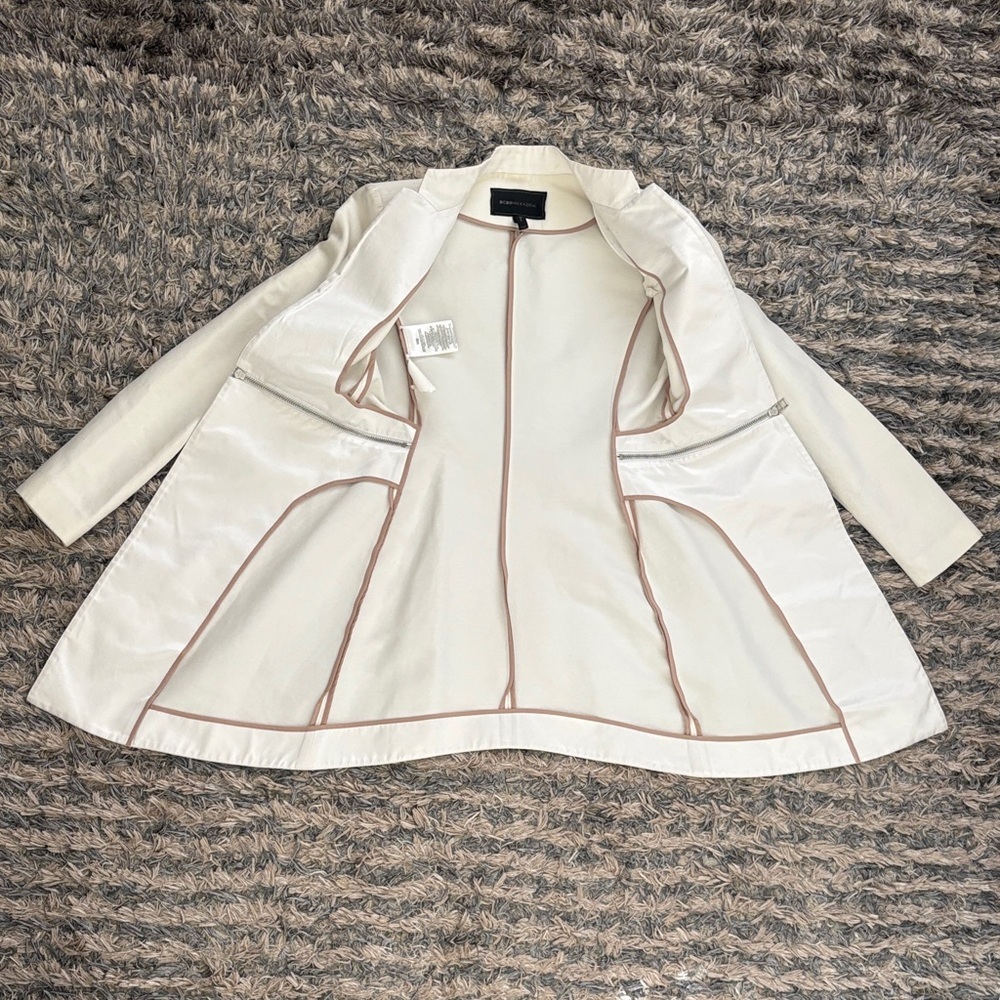 BCBGMAXAZRIA White Women's Arelia A Line Coat, Size XXS - Picture 9 of 12